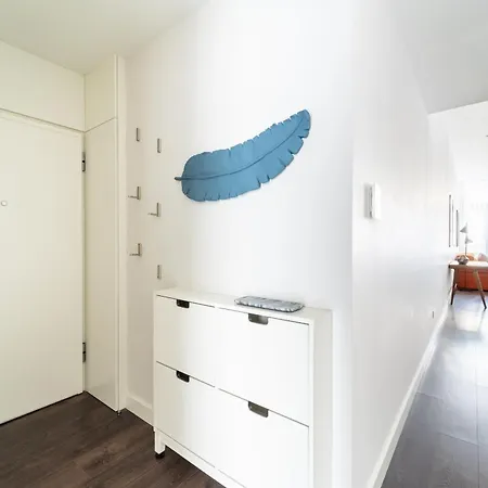 T1 Urban Charm Escape Apartment